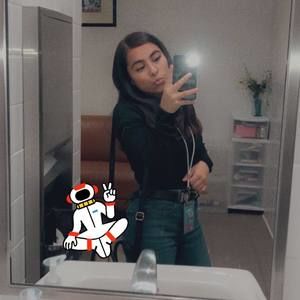 Meet your Posher, Marina